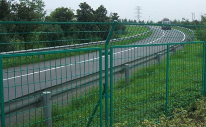 公路護欄網(wǎng) 公路護欄網(wǎng)